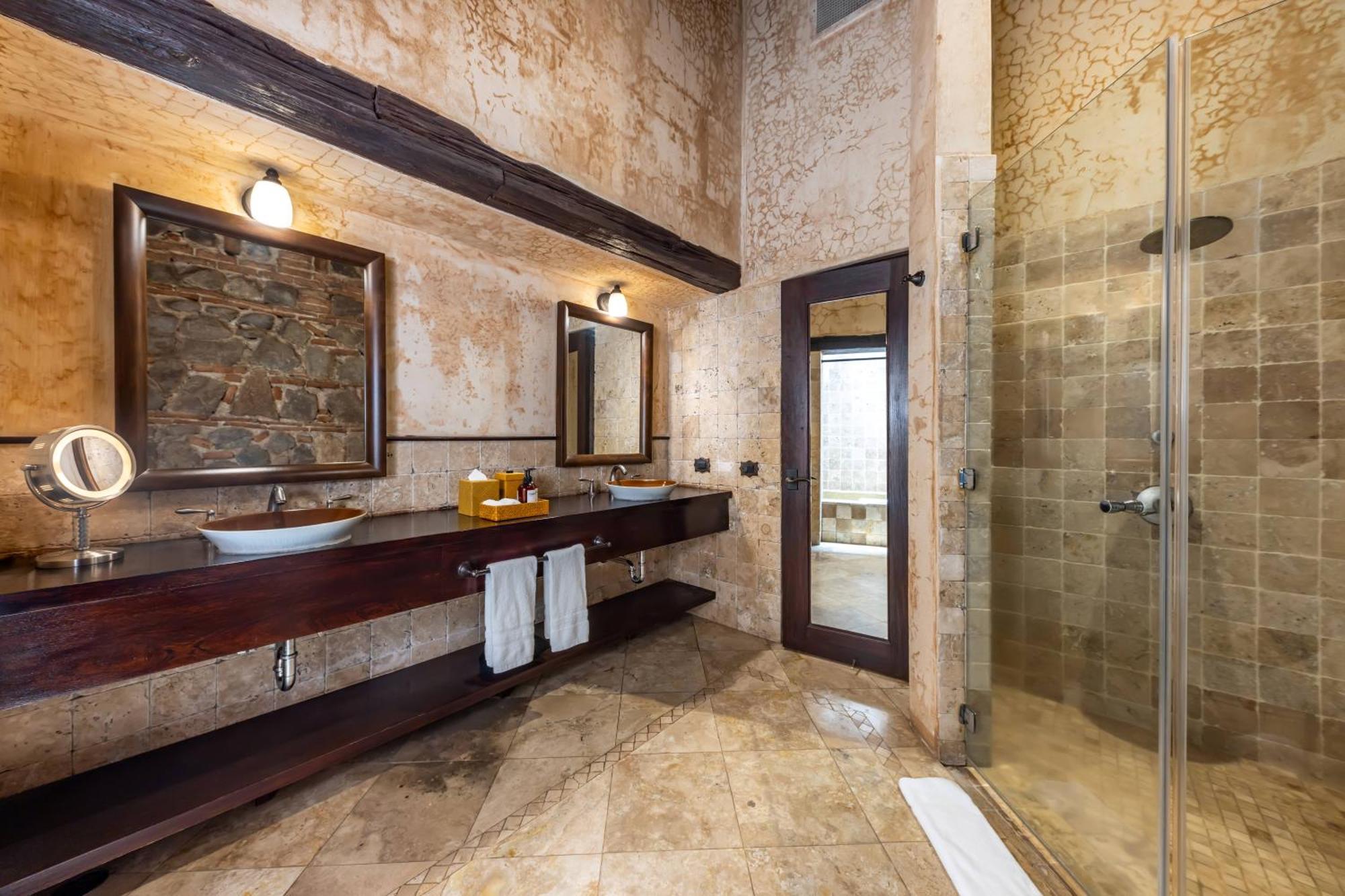 El Convento Boutique Hotel Antigua Exteriör bild