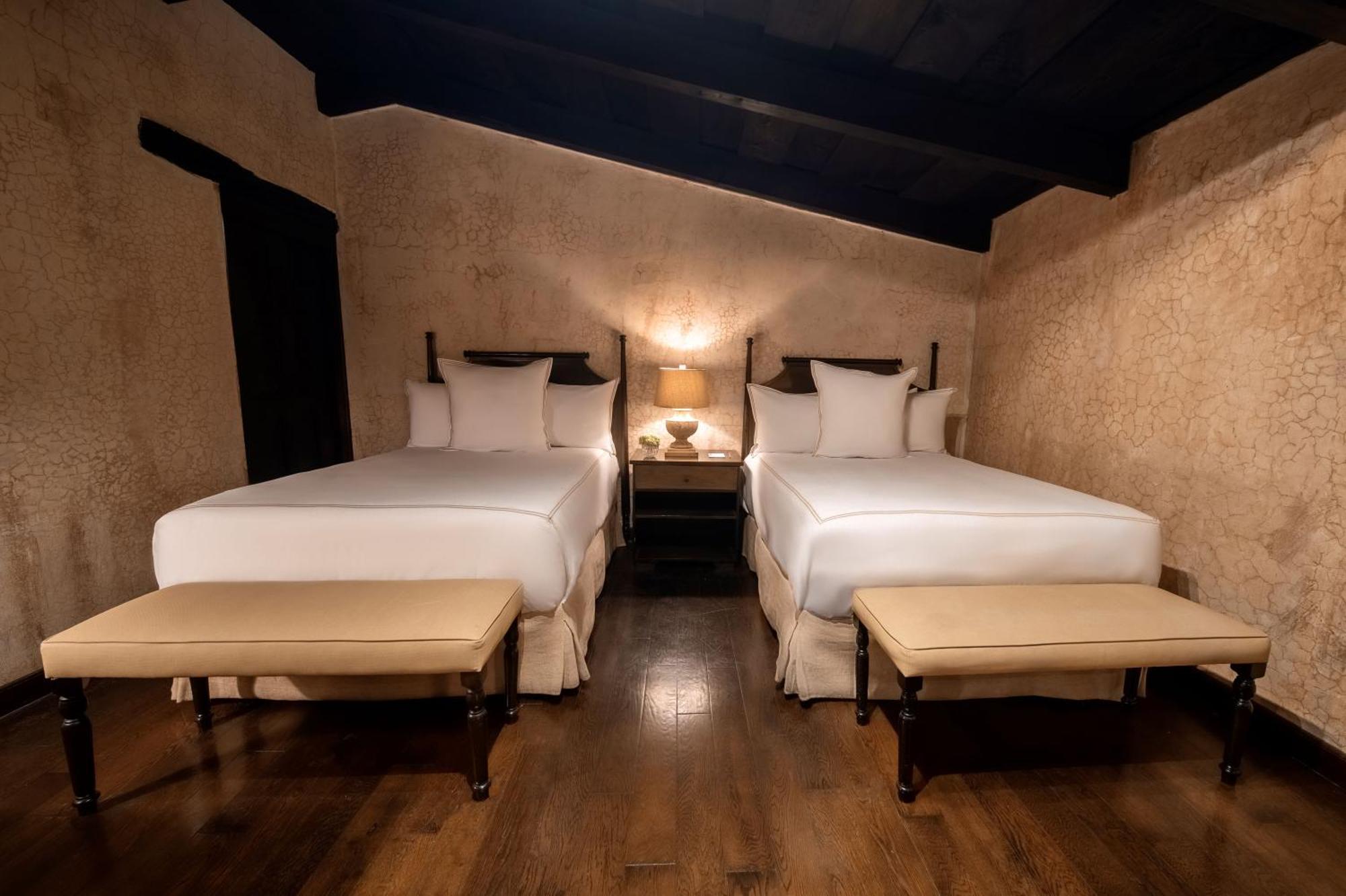 El Convento Boutique Hotel Antigua Exteriör bild